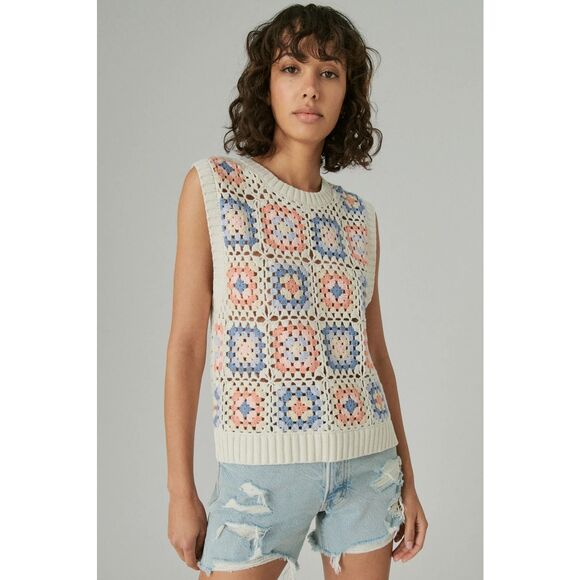 Lucky Brand Sweaters - ✨Lucky Brand Crochet Geo Sweater Sz Medium Tank✨